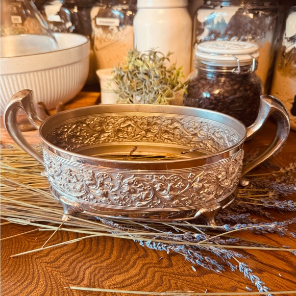 Other - Elegant Ornate Serving Dish Bowl for glass casserole dishes or repurposing